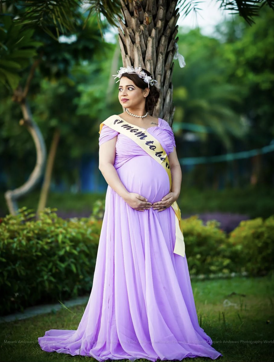 maternity dresses on rent near me