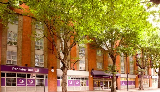 closest premier inn to o2 arena london