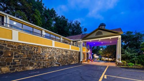 hotels in fort lee nj