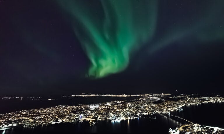 aurora borealis forecast tromso