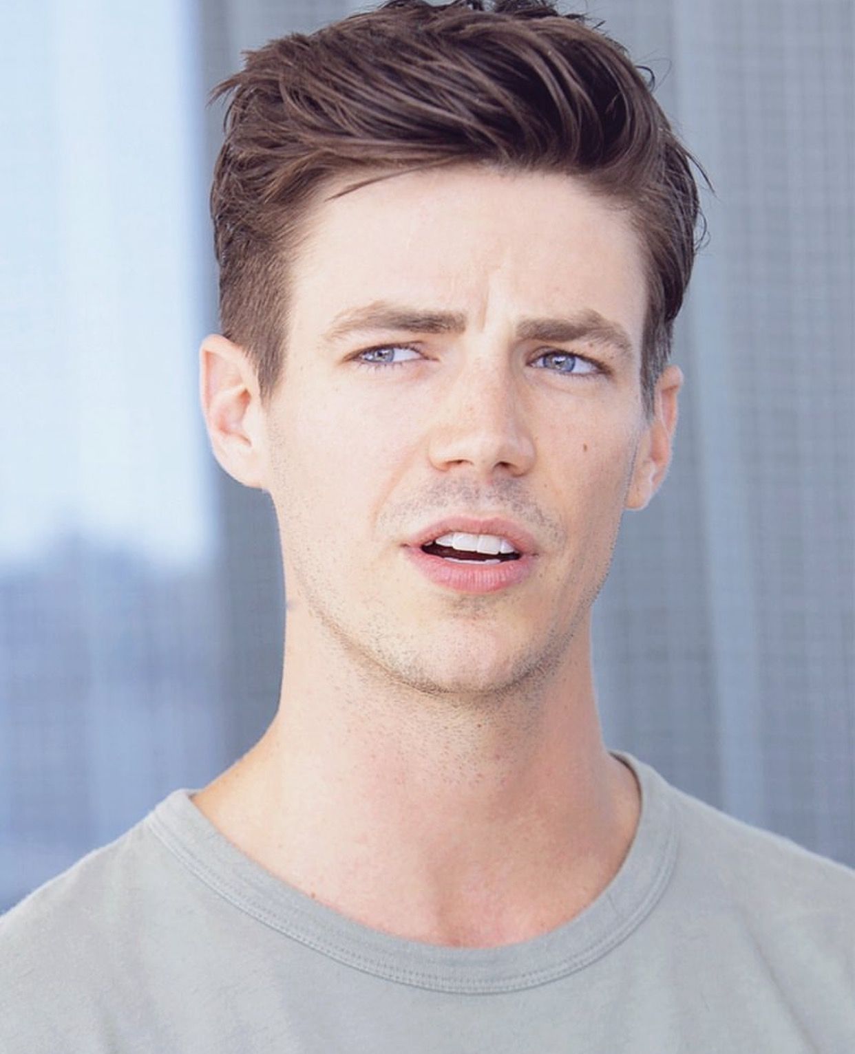 grant gustin hair