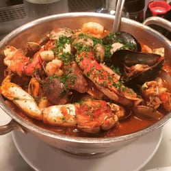 seafood restaurants near me