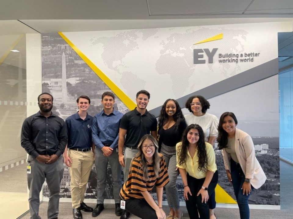 ernst and young careers