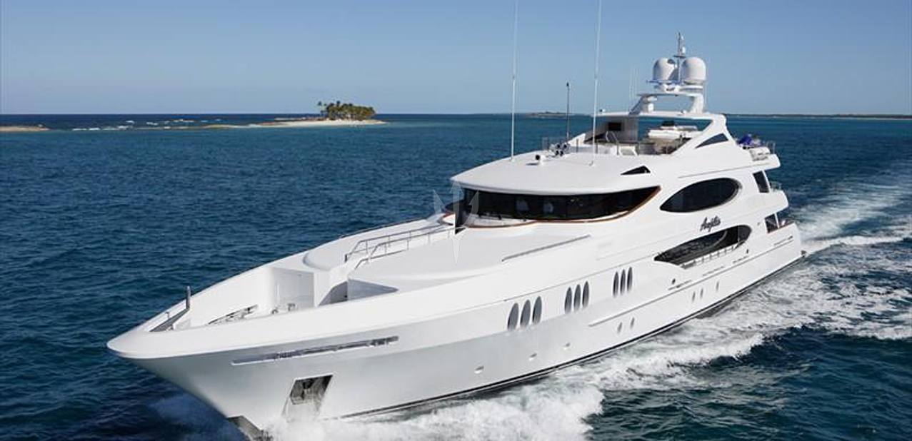 motor yacht reef chief