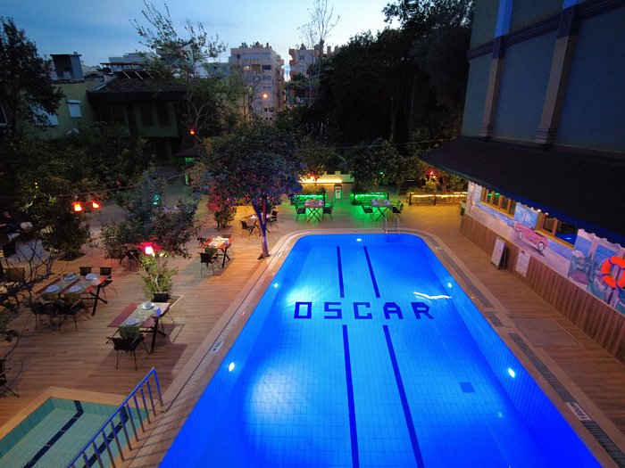 eski foça oscar butik otel