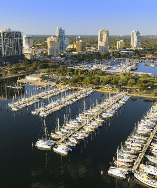 airfare to st petersburg florida