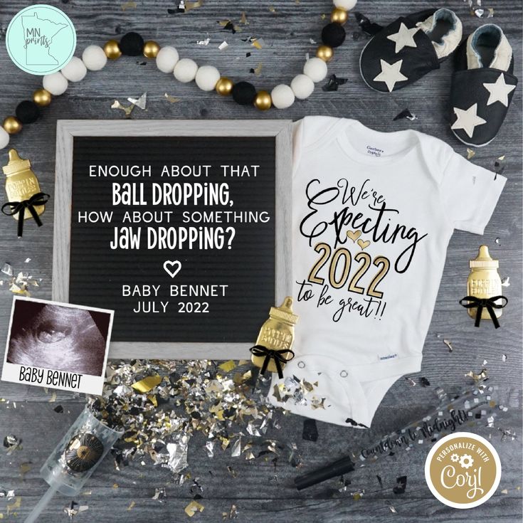 new years pregnancy announcement