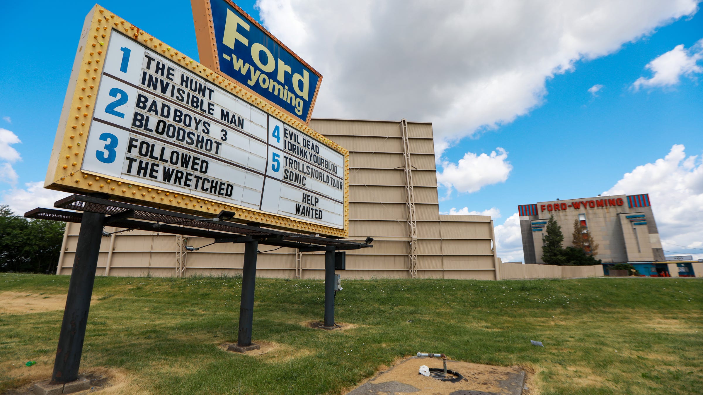 renfield showtimes near ford-wyoming drive-in