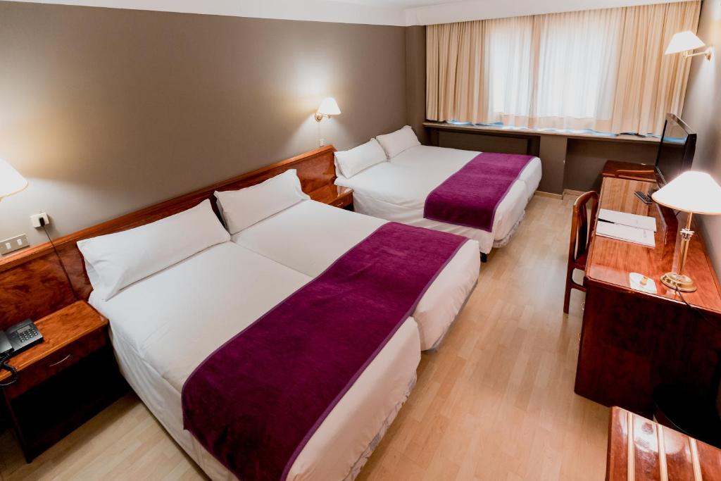 hotel delfos andorra booking