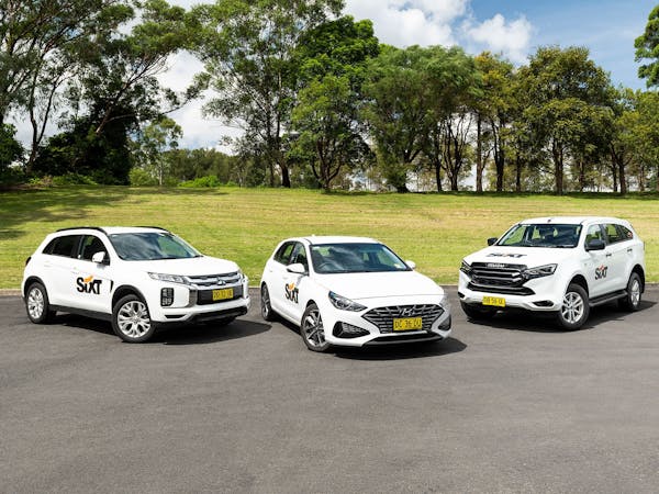 hire cars gladstone