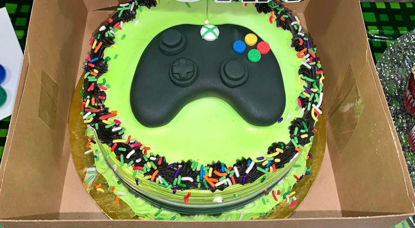 game controller birthday cake