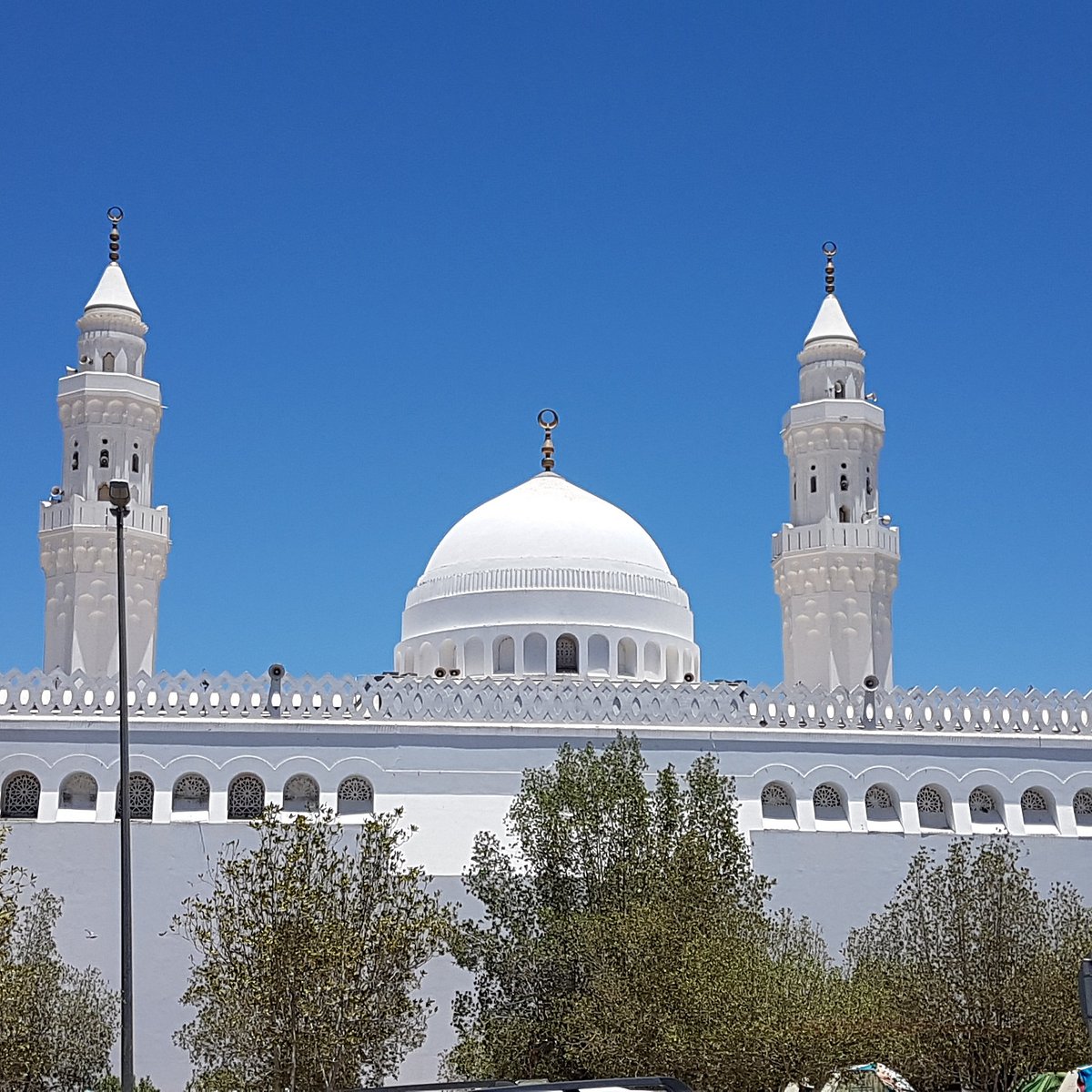 qiblatain mosque