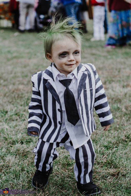 childs beetlejuice costume