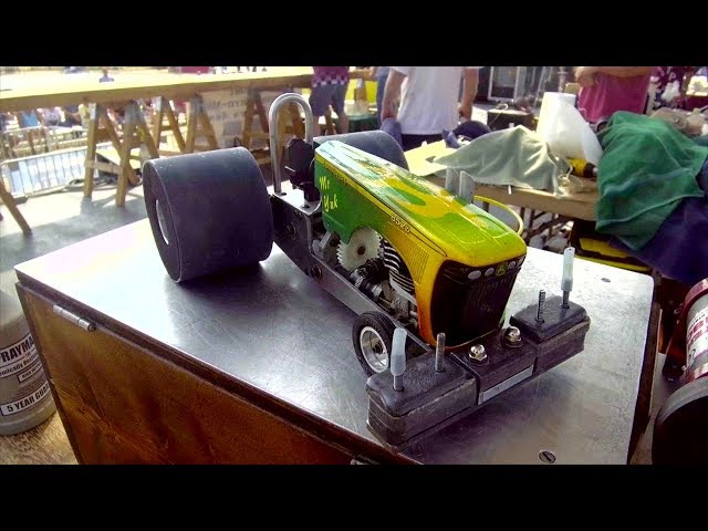 micro mini tractor pulling