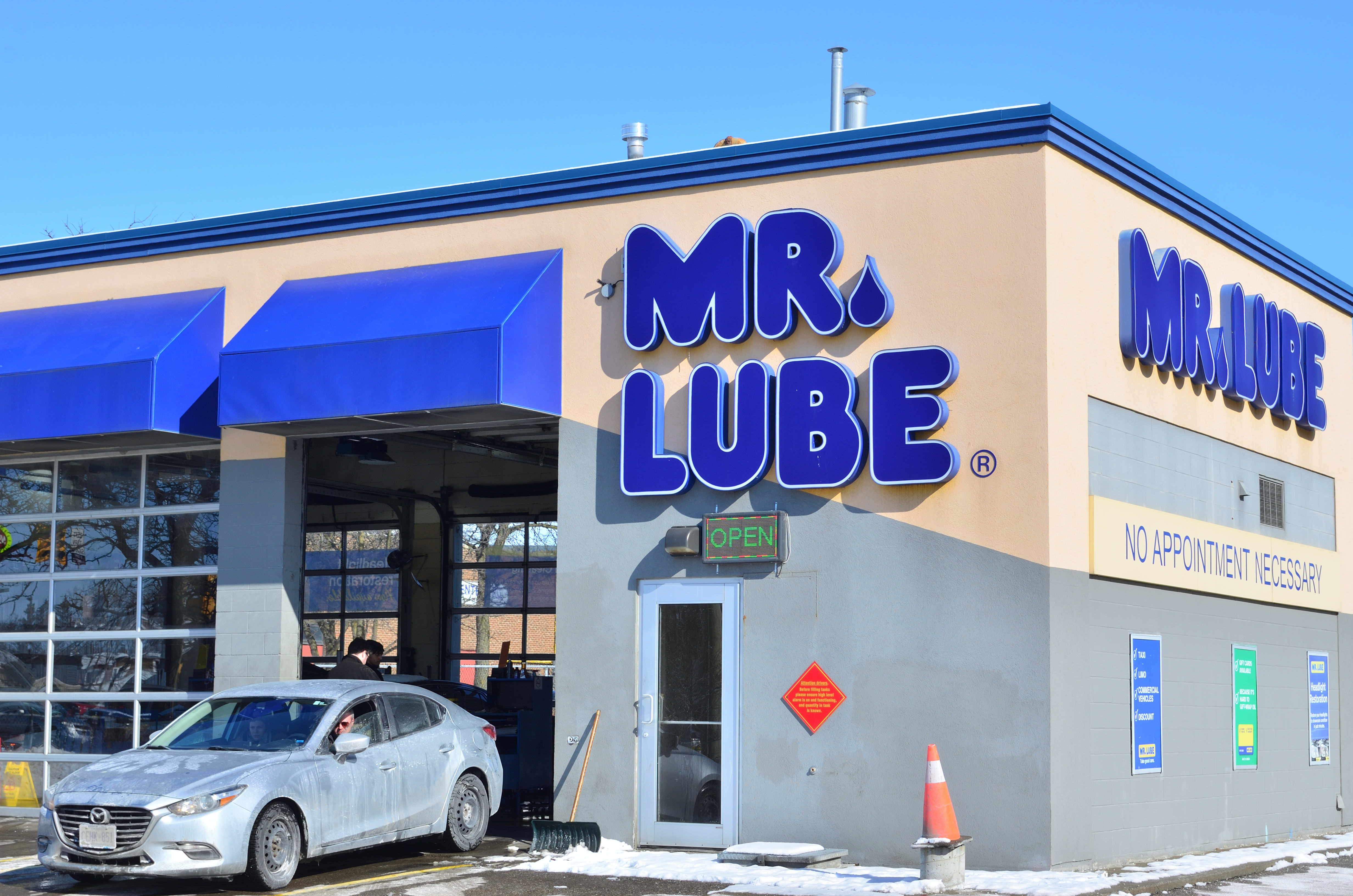 mr lube square one