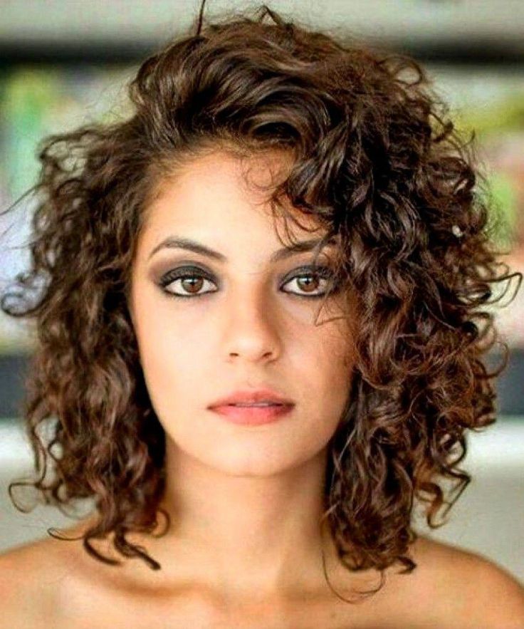 shoulder length short curly hairstyles