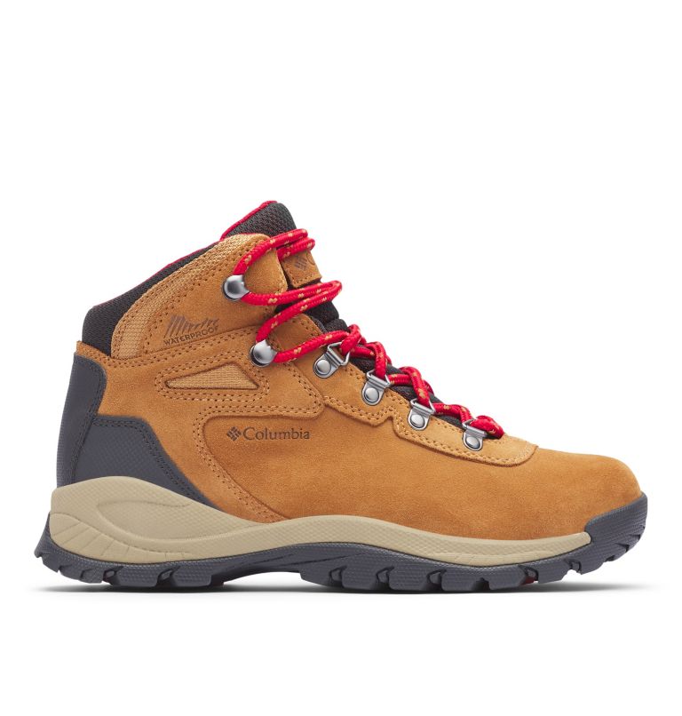 columbia sportswear boots