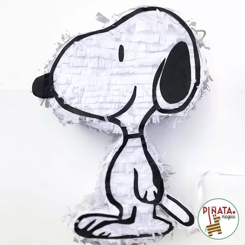 piñata de snoopy