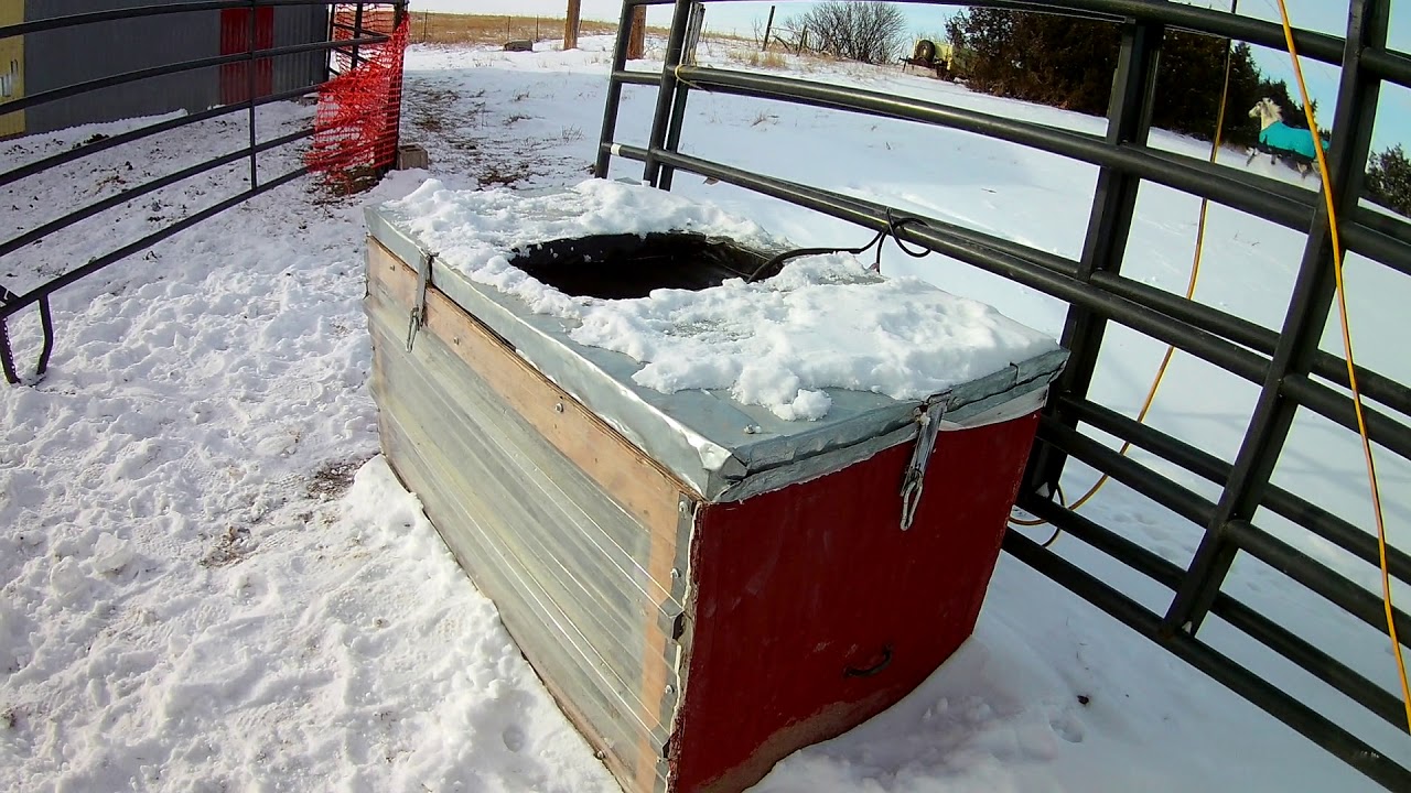 solar horse trough heater