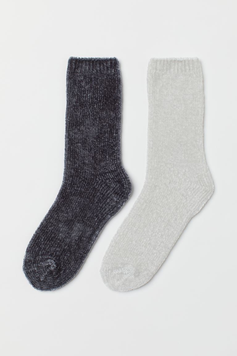 h&m fuzzy socks