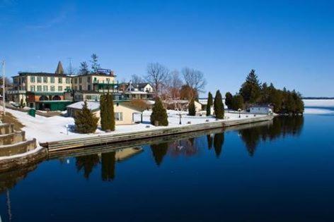 gananoque inn & spa