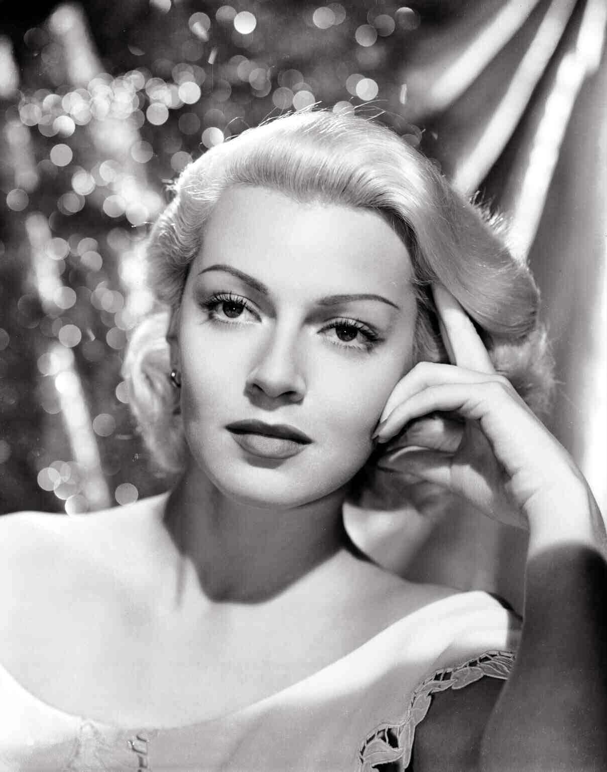 photos lana turner