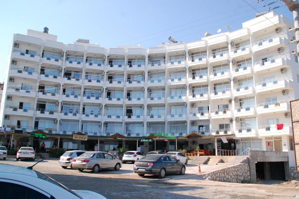 mersin hakan apart otel