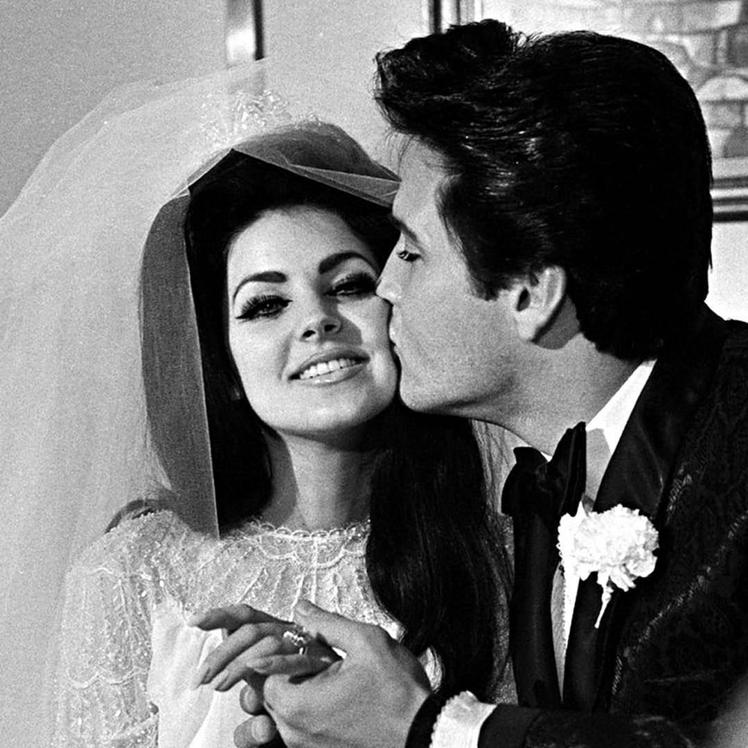 pictures of elvis and priscilla wedding