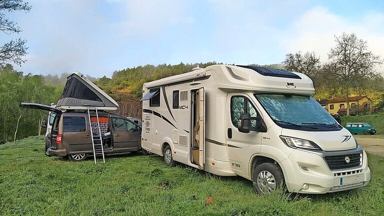 area autocaravana laredo