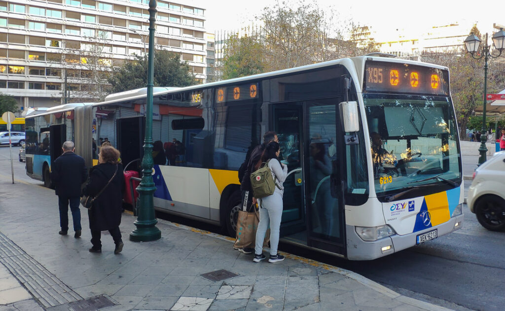 x95 bus route athens