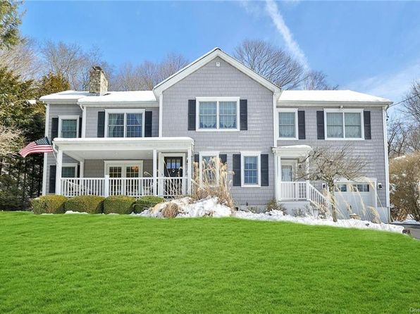 homes for sale in pleasantville ny