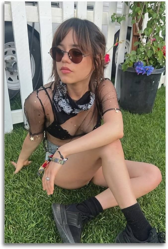 jenna ortega hot picture