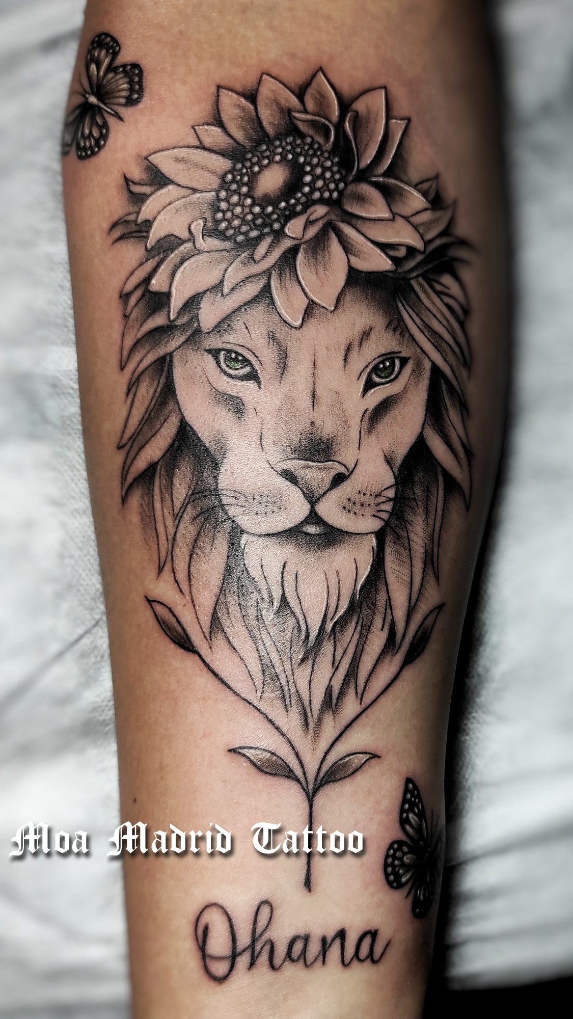 leones tatuajes para mujer