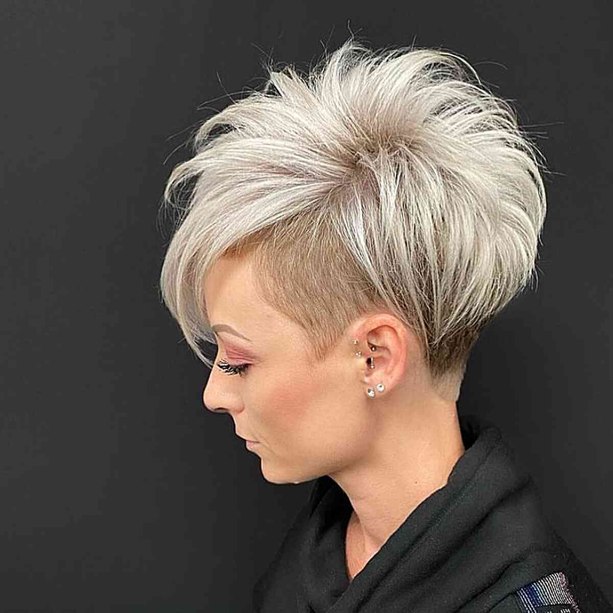 asymmetrical haircuts for short hair