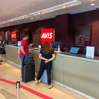 avis car rental miami