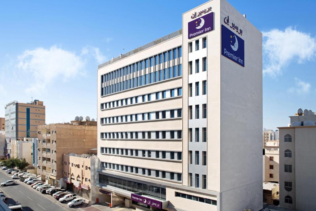 premier inn doha airport hotel