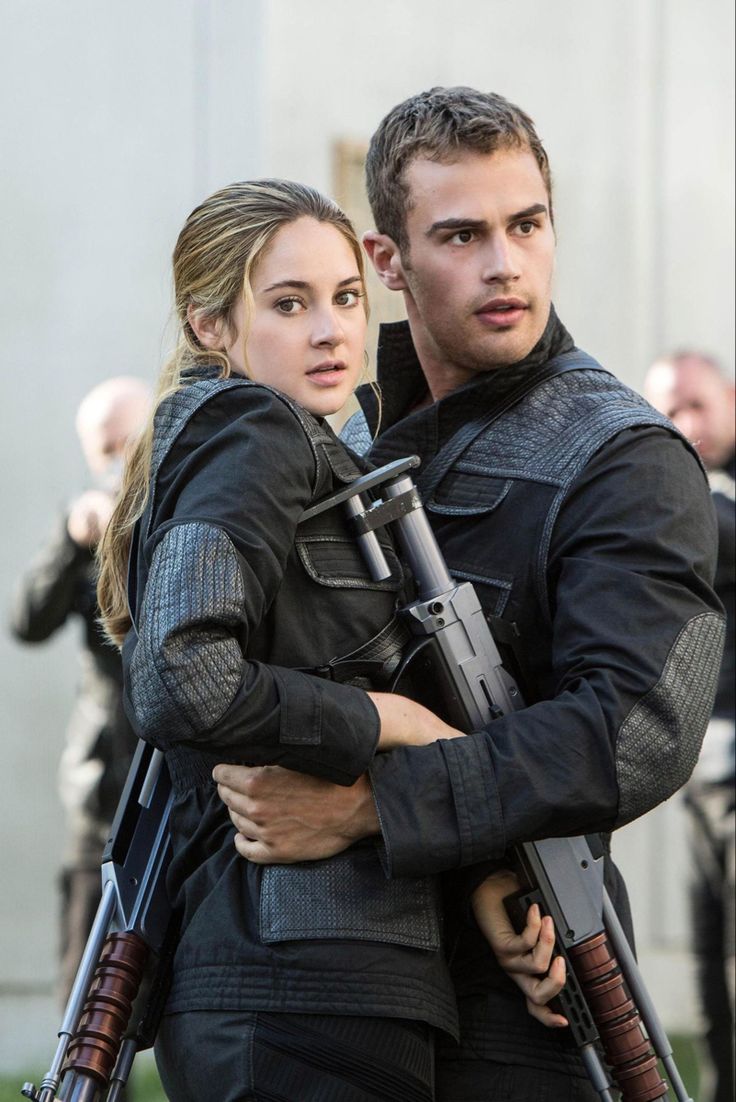 tris four