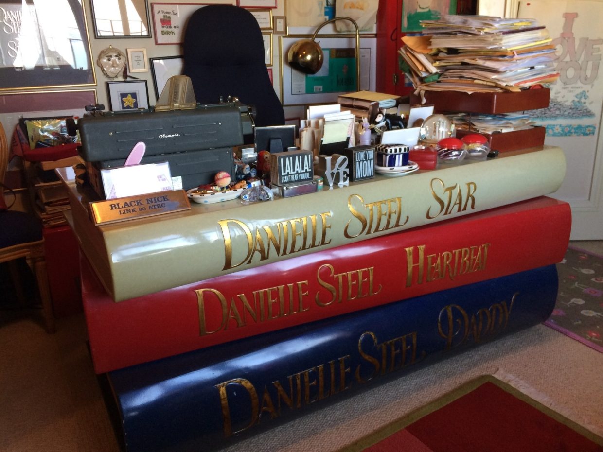 danielle steel desk