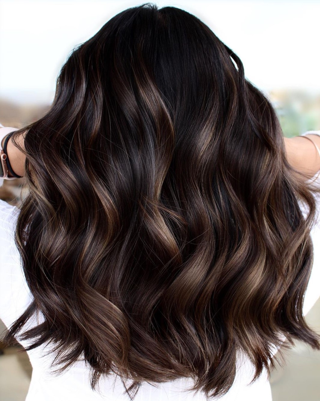 caramel highlights on black hair