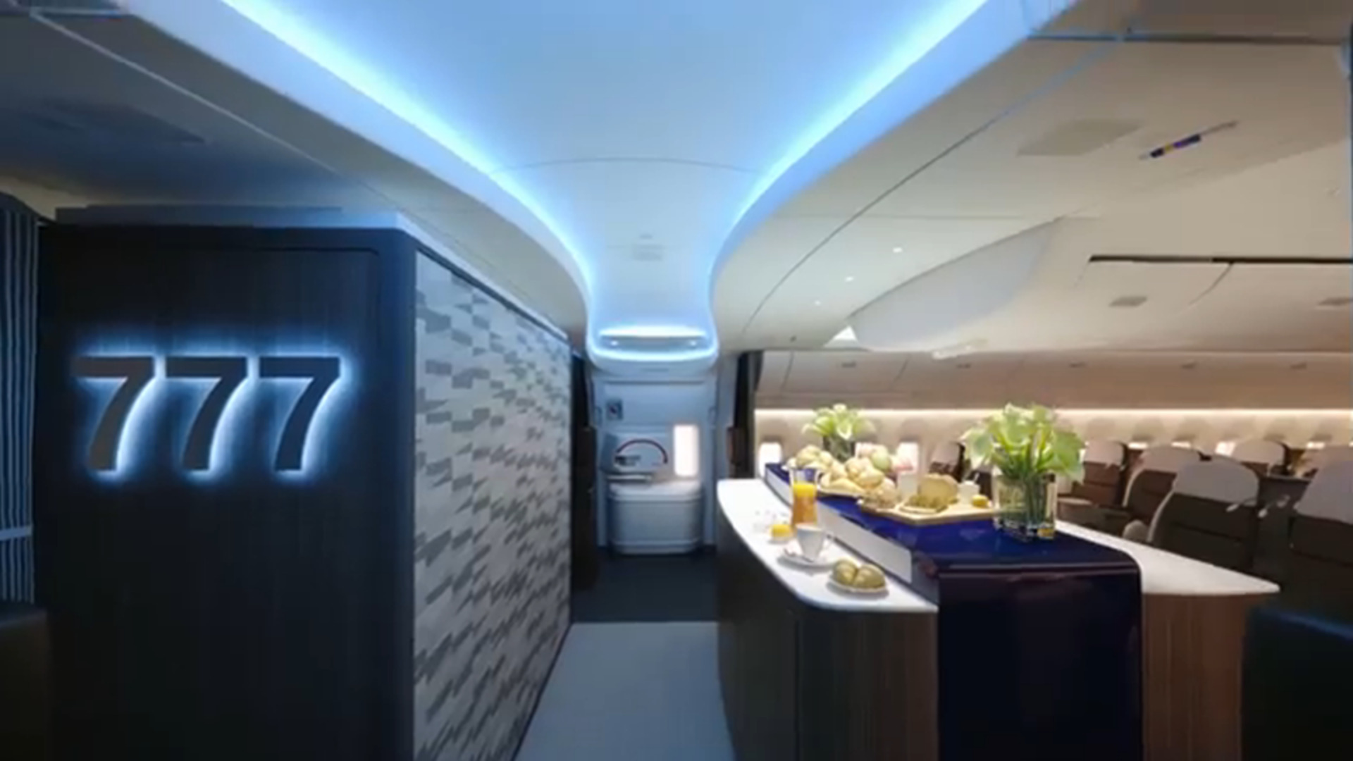 boeing 777 number of seats