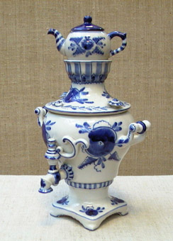 russian blue and white porcelain