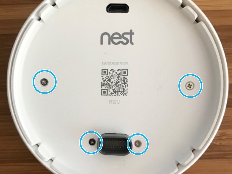 does the nest learning thermostat have a battery