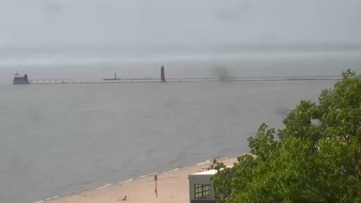 grand haven south pier webcam