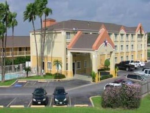 hotels in harlingen tx