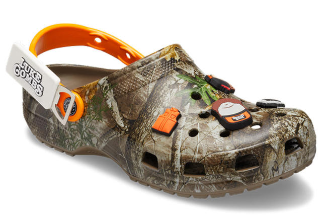 luke combs crocs