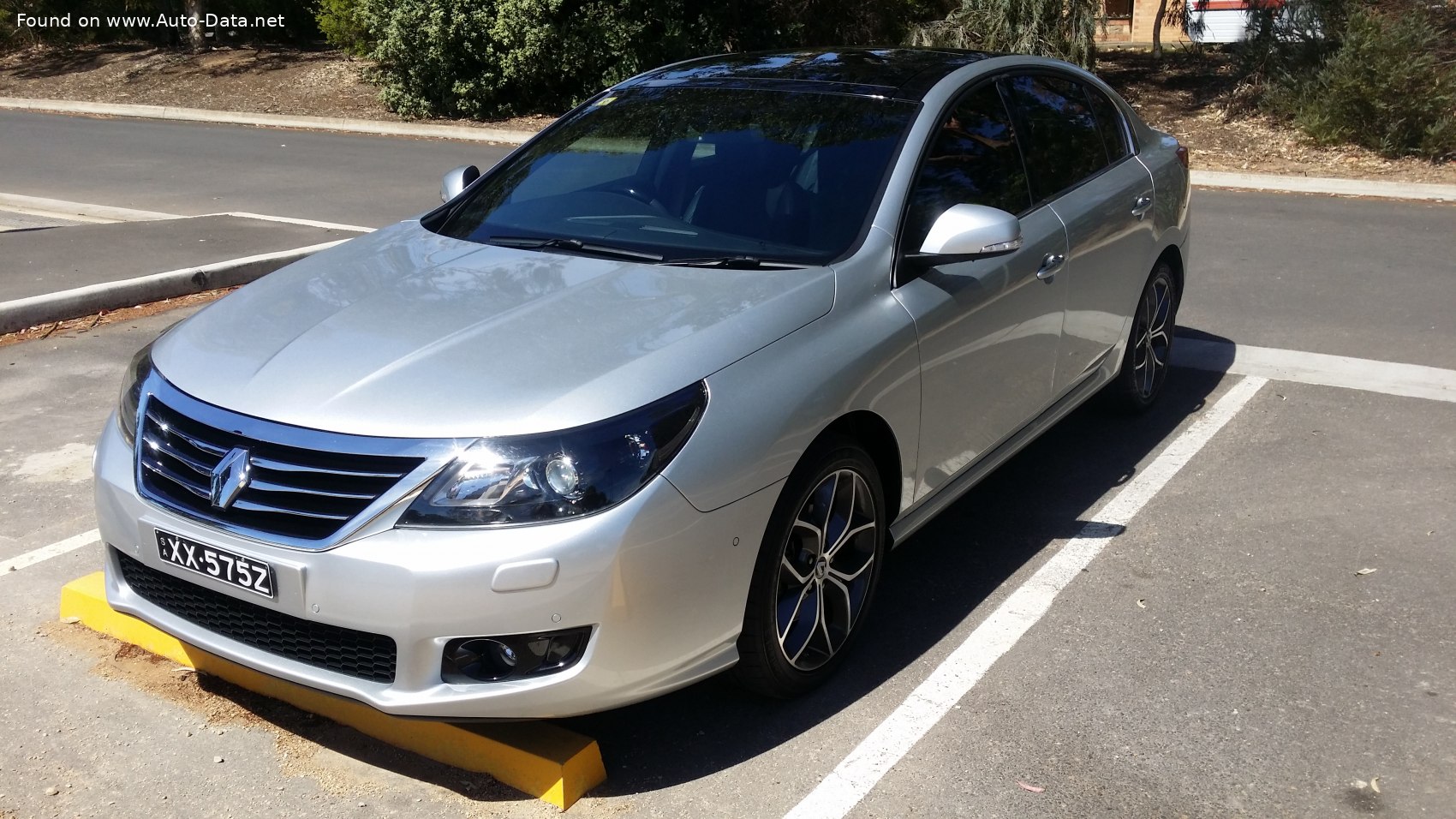 renault latitude