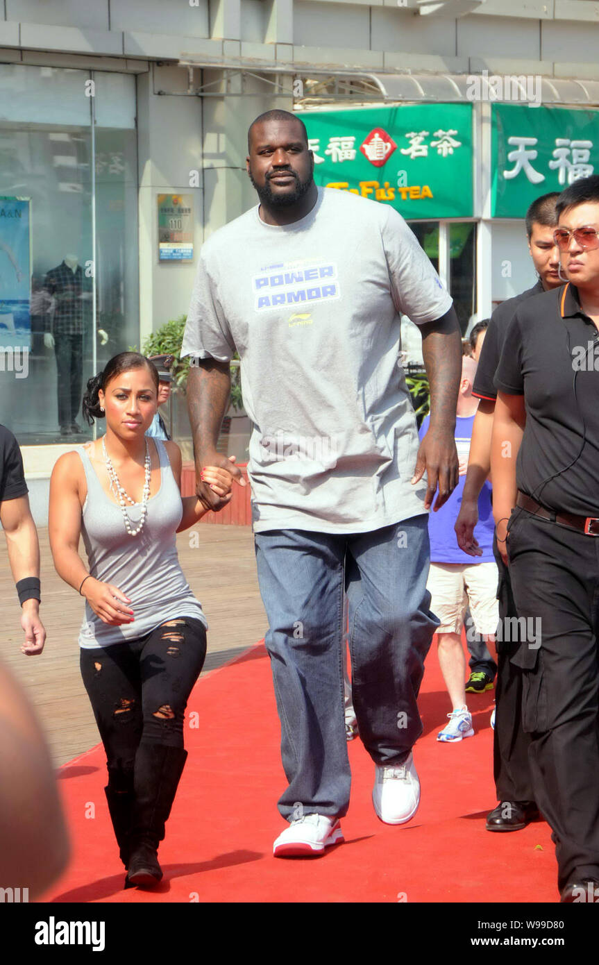 shaquille and girlfriend