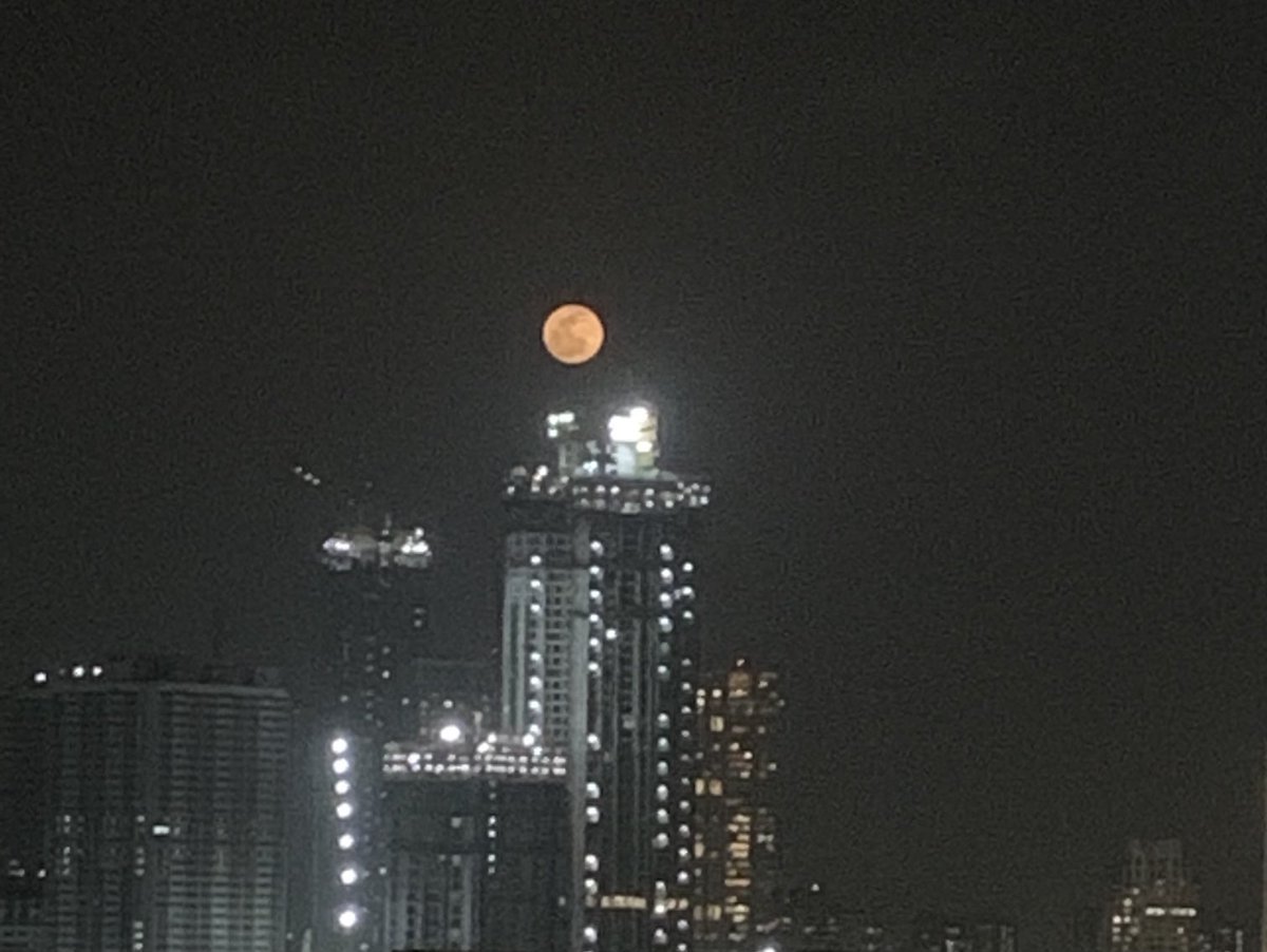 when will moon rise today in mumbai