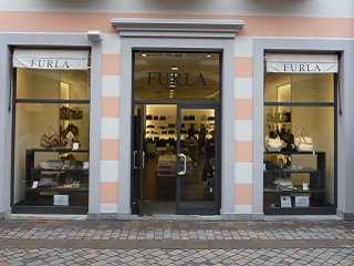 furla factory outlet