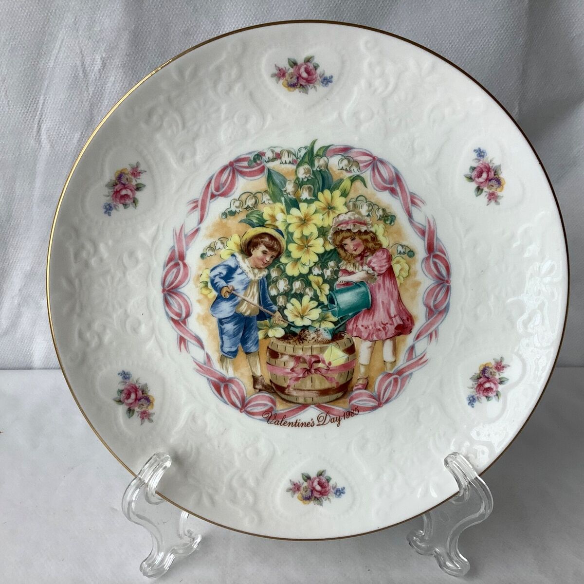 royal doulton valentines day plates